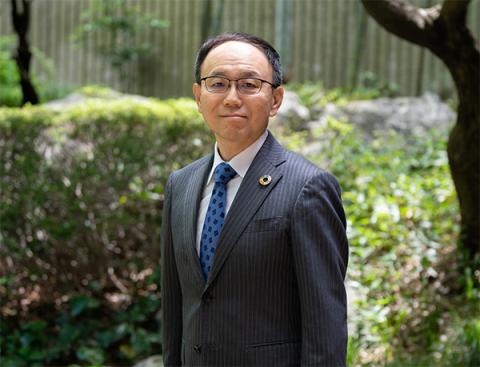 董事長兼總經(jīng)理 巖本 浩樹